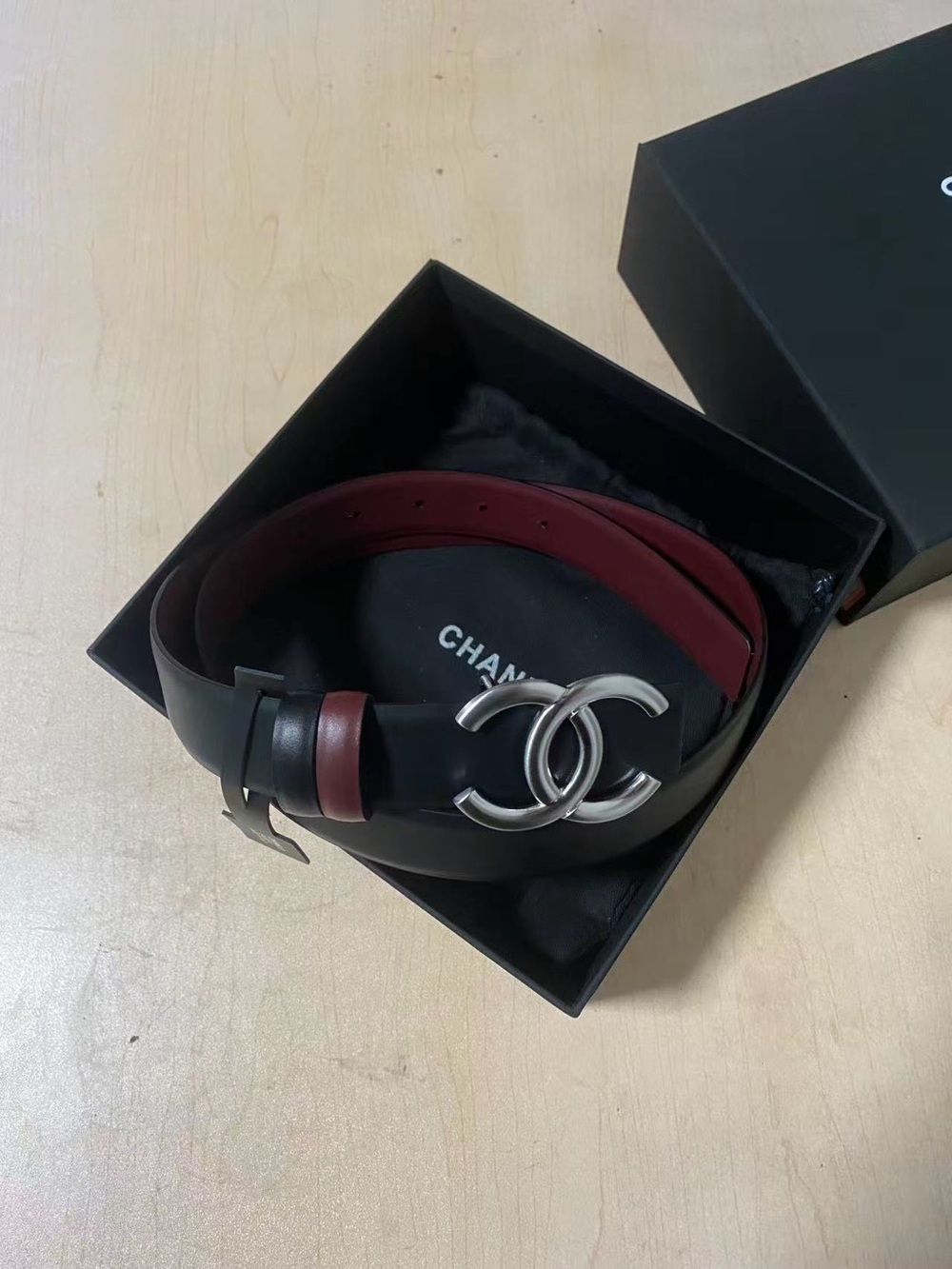 New CHANEL Reversible CC Logo Leather Belt Black & Burgundy 85cm 34"
